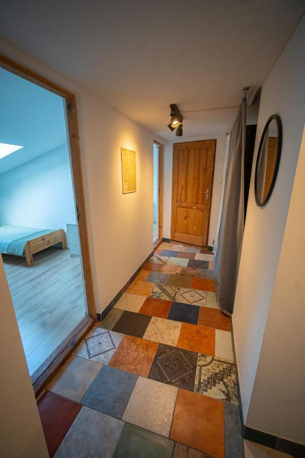 The Good Apartment Powisle 3 Bedrooms Warsaw Exterior photo