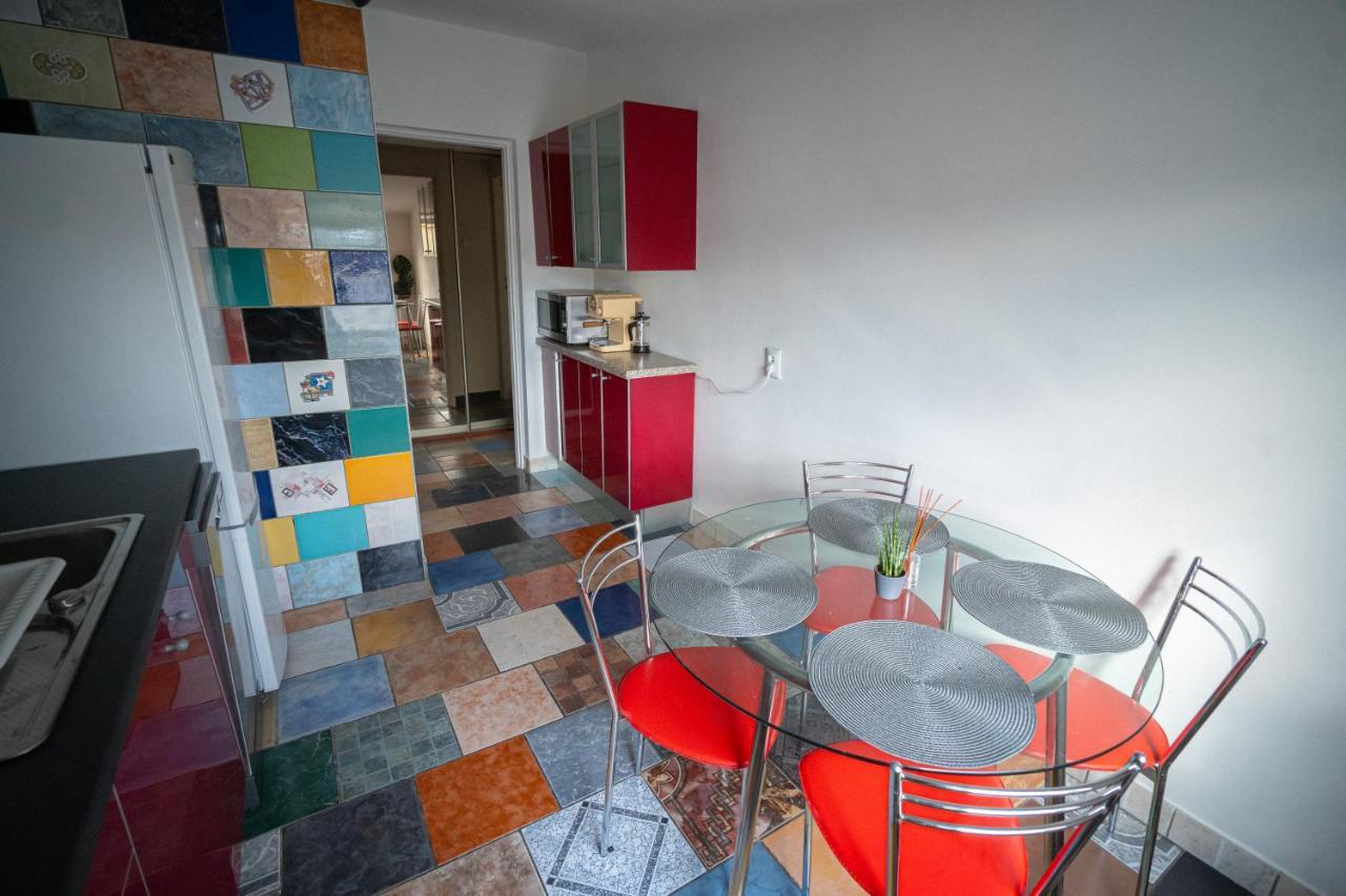 The Good Apartment Powisle 3 Bedrooms Warsaw Exterior photo